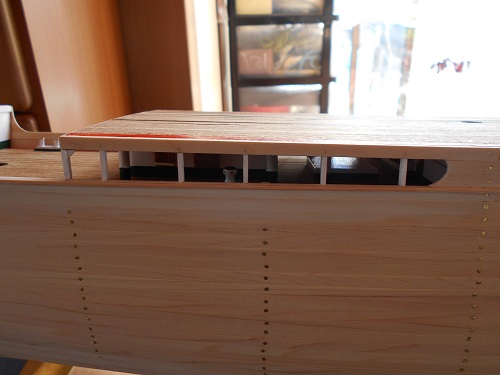 40、帆船模型日本丸を作る・ビルジキール・船体のパーツの取り付け。以前作っていたパーツも取り付けました。