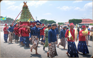 akcayatour, Pantai Parangtritis, Travel Jogja Malang, Travel Malang Jogja, Wisata Jogja