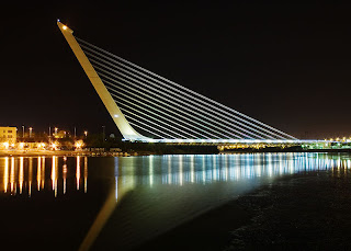 Puente en Sevilla (España) - S. Calatrava