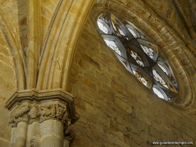 Rosetón alabastro, Catedral Vieja - Plasencia, por El Guisante Verde Project