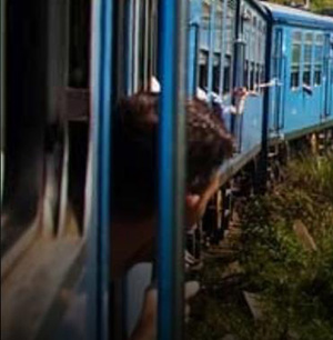 Student of Year 10 falls from footboard in train and dies