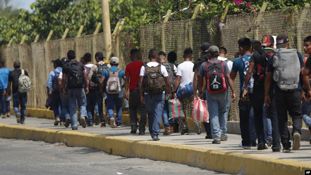 AMÉRICA: ACNUR exhortó a gobiernos de la región a que organicen conversaciones "urgentes para flujos migratorios.