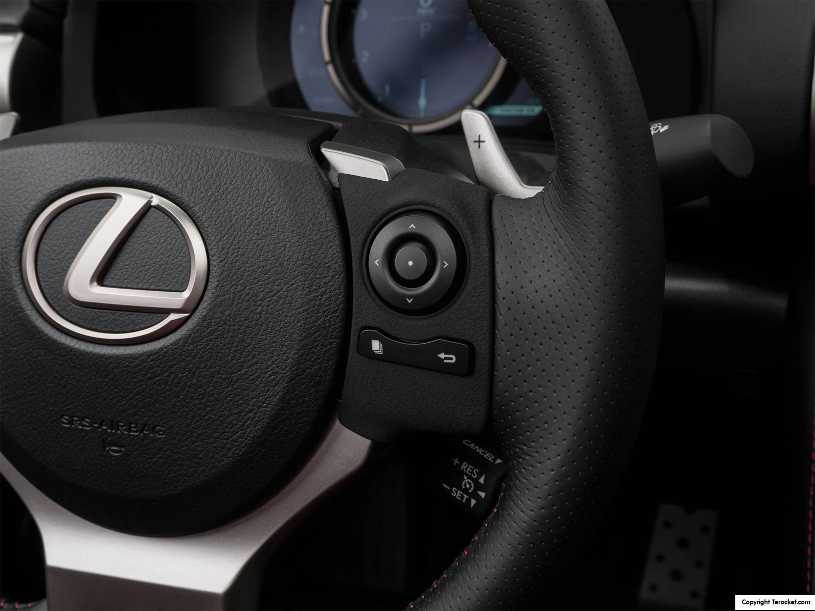 Đánh giá Lexus IS200t 2016