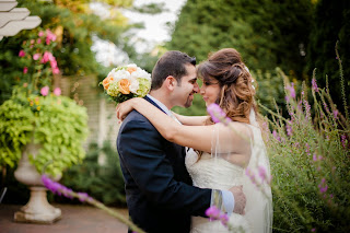 Couple enjoying An Amazing Outdoor Wedding Photoshoot Styles