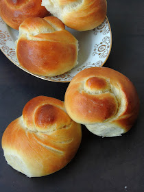 Roll-Ppang, Korean Bread Rolls