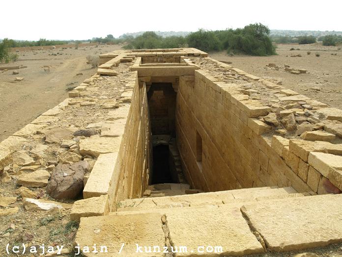 Kuldhara village near Jaisalmer has a very unique history! It is said that the residents of 84 neighboring villages including Kuldhara vacated the villages overnight around 170 years back!! No one is sure where they have gone, but they are believed to have migrated to a place somewhere near Jodhpur. The residents were Paliwal Brahmans — said to be very intelligent, and residing there for about 500 years. So what made them do such an act? Stories say that the ruler of these villages pounded the Paliwals with heavy taxes and treated them very inhumanly; the ruler was unethical and forceful to them. They had no alternative, but to vacate all the 84 villages overnight and just disappear from the vision and reach of the ruler.  When the Paliwals left the villages, they left a curse that nobody can inhabit the villages ever. Residents of Jaisalmer say that there have been some attempts by some families to stay there, but they did not succeed.