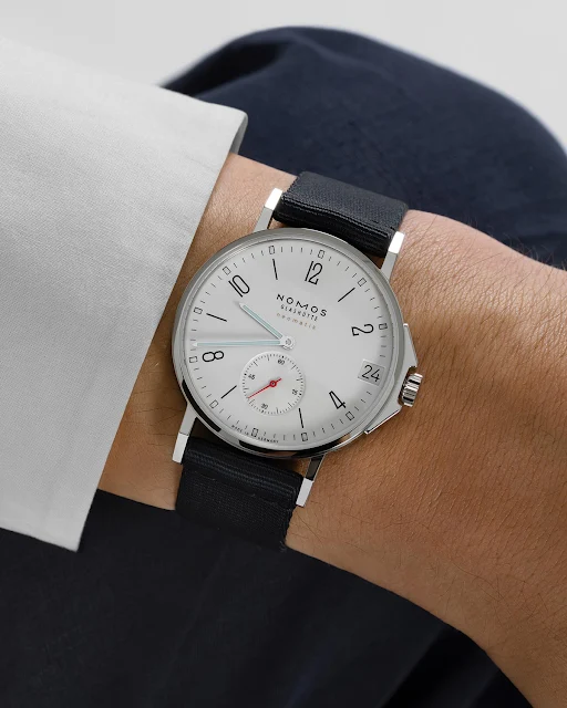Nomos Glashütte Ahoi neomatik 38 date White (ref. 525)