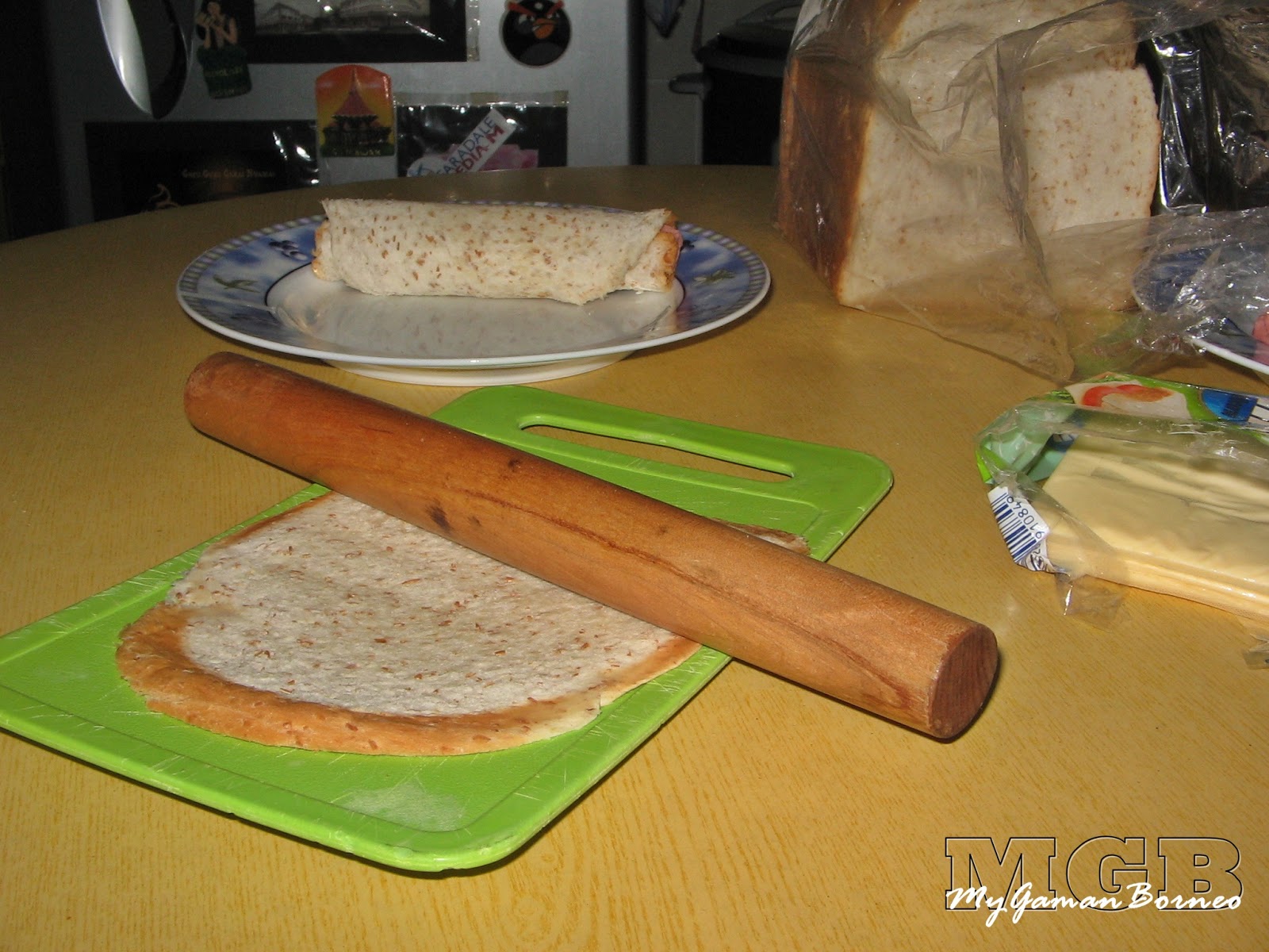 MyGamanBorneo (MGB) : 1# Resepi: Roti Gulung Sosej & Keju