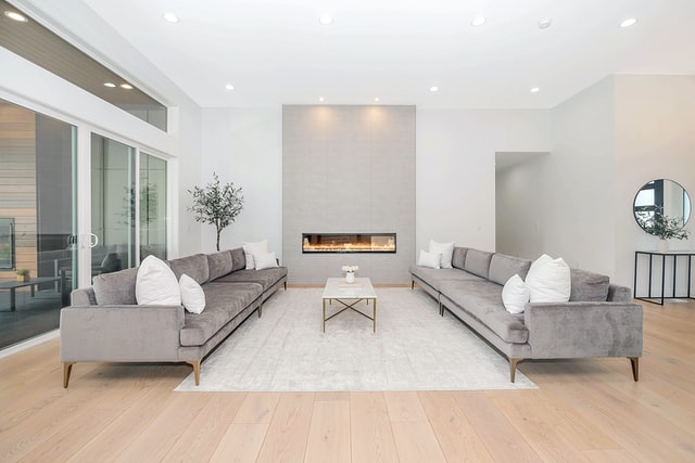 An ample open space living area in a new building