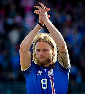 Wallpaper Birkir Bjarnason