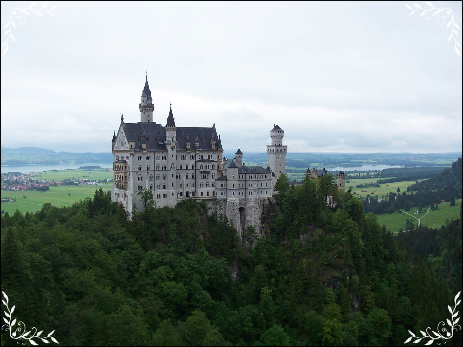 Backpacker Girls: Schloss Neuschwanstein-Most Romantic Castle