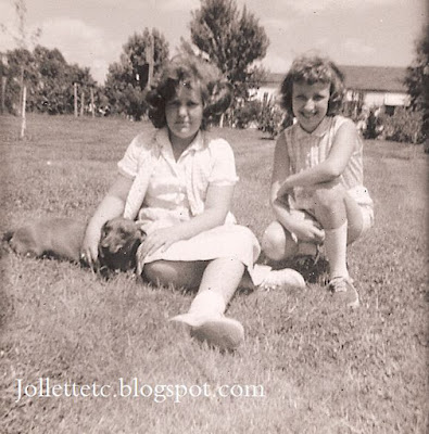 Bobbie Davis and Wendy 1960 Shenandoah, VA https://jollettetc.blogspot.com