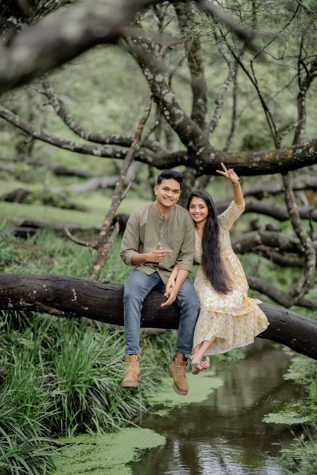 https://www.samreenali.com/2023/12/best-couple-photo-post-far-instagram.html