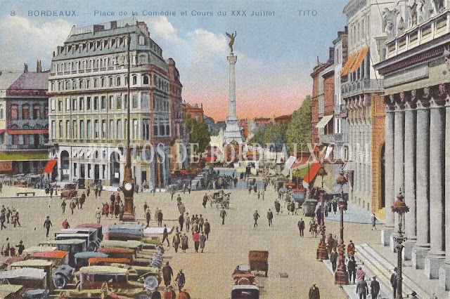 Place de la Comédie. Cours du Trente Juillet Bordeaux 1940