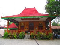 Rumah Makan Khas Betawi di Depok