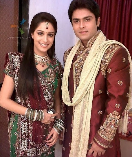 Shoaib Ibrahim & Dipika Samson Couple HD Wallpapers Free Download