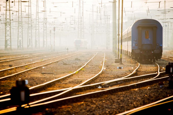 MÁV: Délutánig is eltart a Déli pályaudvar és Kelenföld közötti felsővezeték helyreállítása