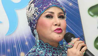 Download Lagu Dangdut Elvie Sukaesih Full Album Lengkap Download Lagu Dangdut Elvie Sukaesih Full Album Lengkap