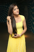 Vithika sheru dazzling photos-thumbnail-19