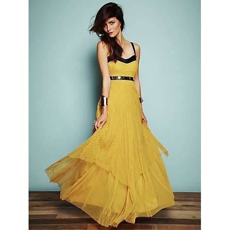 Spencerâ€™s Yellow Dress: Pretty Little Liars Finale Fashion