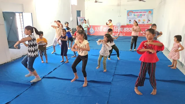 मुख्यमंत्री की भावना अनुसार पुलिसकर्मियों के बच्चों के सर्वांगीण विकास के लिए प्रदेशभर में आयोजित किए जा रहे समर कैम्प।
