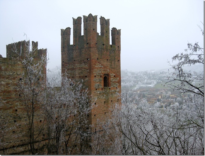 Castell'Arquato amid galaverna