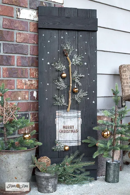3D Christmas Seedling Tree Stenciled Sign from Funky Junk Interiors.