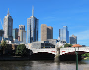 Melbourne on the Yarra River (melbourne)