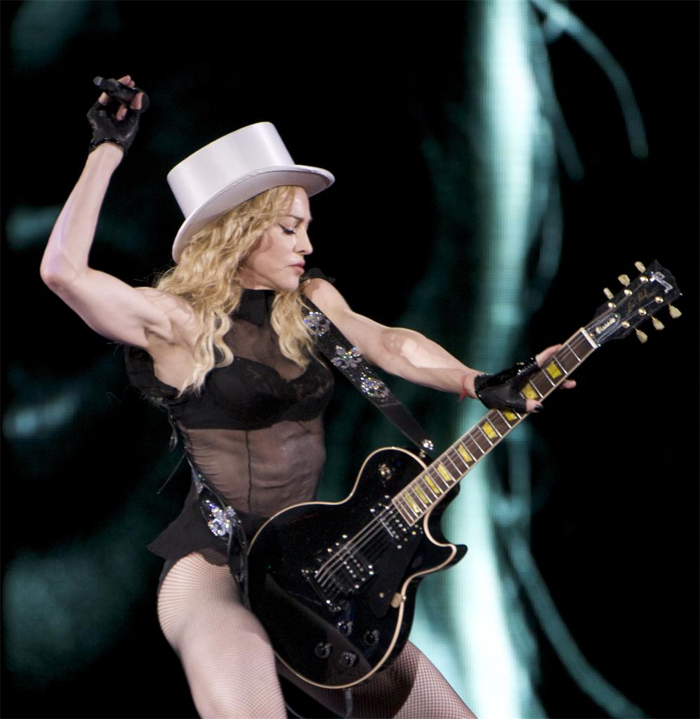  ... - The Buffalo music blog: Madonna to play Super Bowl Halftime Show