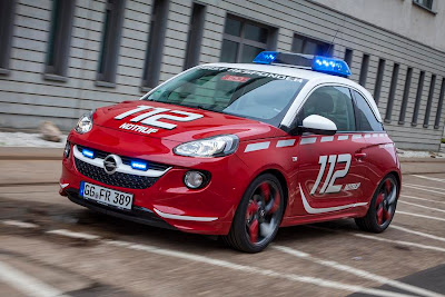 Opel Adam First Response Fire Appliance Concept (2013) Front Side