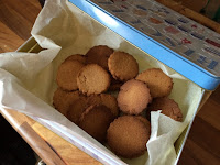 Honey biscuits rationing