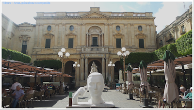 Republic Square;  National Library of Malta; Biblioteca Malta; 