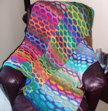 Honeycomb Waves Blanket - Free Pattern