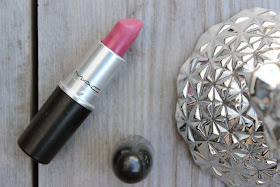 MAC Plumful Lipstick // Review & Swatches