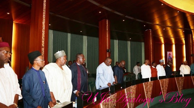 Plateau: Nigerian governors threaten to force Buhari to fire security chiefs 