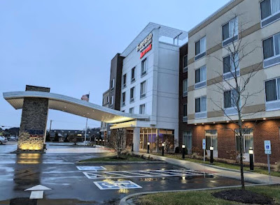 5 star hotel in Akron