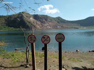 Pinoy Solo HIker - Taal Volcano