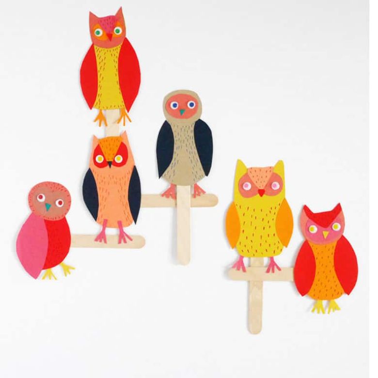 Paper owl stick puppets