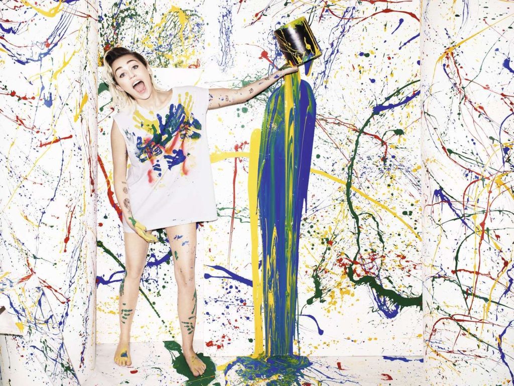 Miley Cyrus Elle UK magazine October 2015 photo shoot