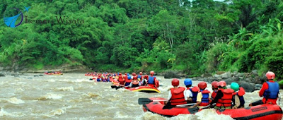 Arung Jeram Sungai Cicatih