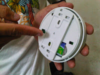 SMOKE DETECTOR WITH BATTERE PORTABLE SYSTEM