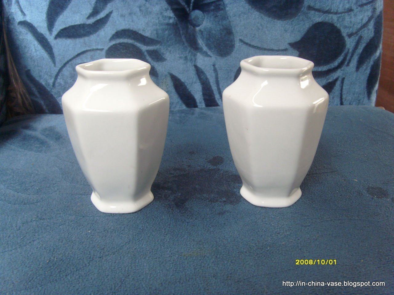 In china vase:ZO-30864