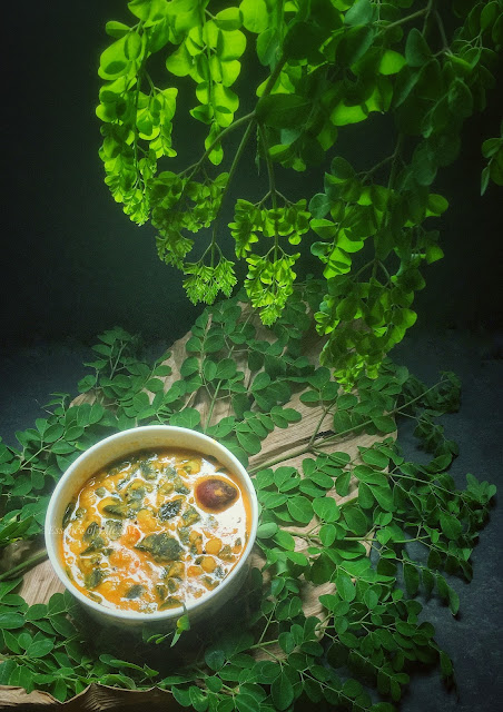 DHAL & MORINGA LEAVES CURRY