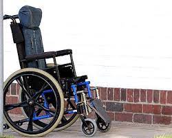 Cara menggunakan kerusi roda elektrik