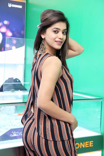 Yamini Bhaskar Latest Image Gallery Looking So Hot