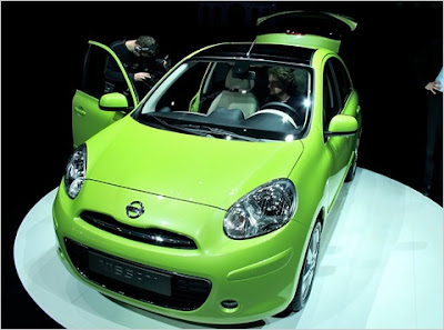 2011 Nissan shows electric car worldwide