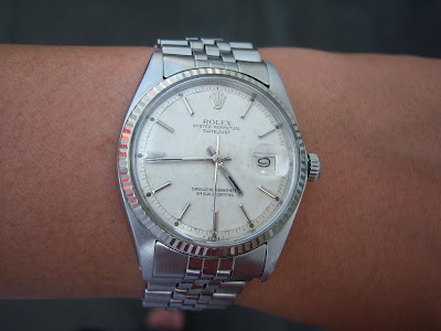 Rolex identik dengan versi datejust seperti tipe 1601 ini.