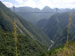  Jembatan Paling Panjang Dan Menyeramkan di Dunia 