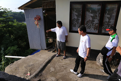 Bupati Suwirta Tinjau Longsor Nengah Nata