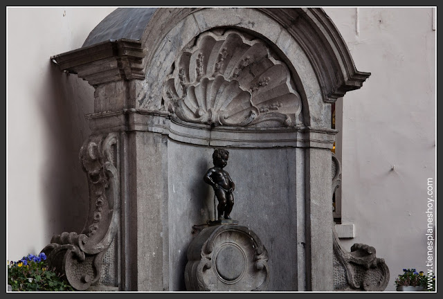 Manneken Pis Bruselas